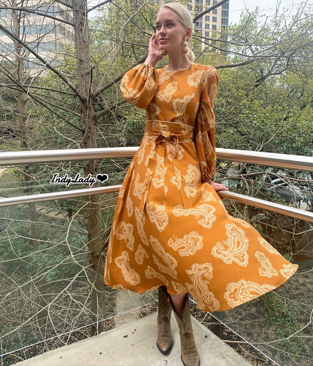 Maxi Dress งานสวย มาในโทนสีส้ม