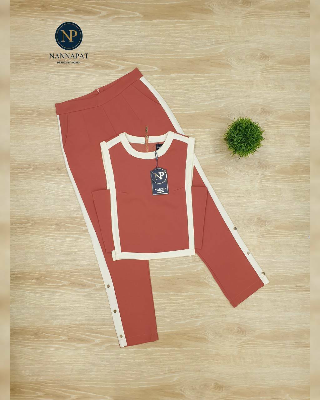 เสื้อกระดุมหน้าแขนเจ้าหญิง