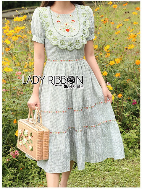 เดรสลายสก็อตปักลายดอกไม้สไตล์สาวคันทรี่