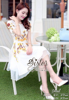 2Sister Made, White Lovely Beauty Dress With Flora Beauty Knitt เดรสลุคสวยหรู เนื้อผ้าorganzaเกรดดี
