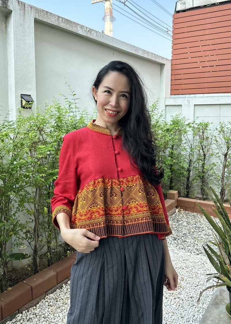เสื้อแต่งจก
