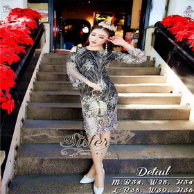 เดรสหรู สวยเด่นดึงดูดตาด้วยโทนสีดำ
