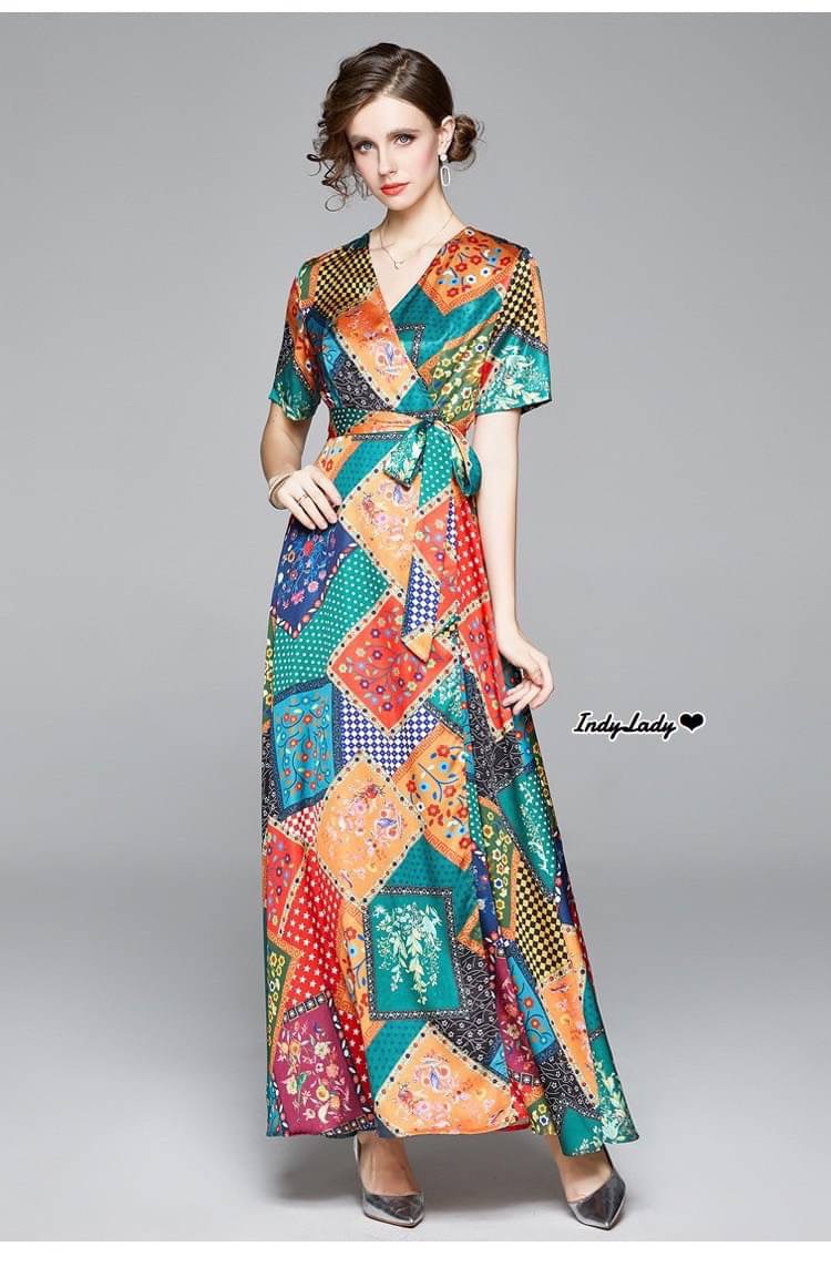 Dress คอวีไขว้หน้า ซิปหลัง