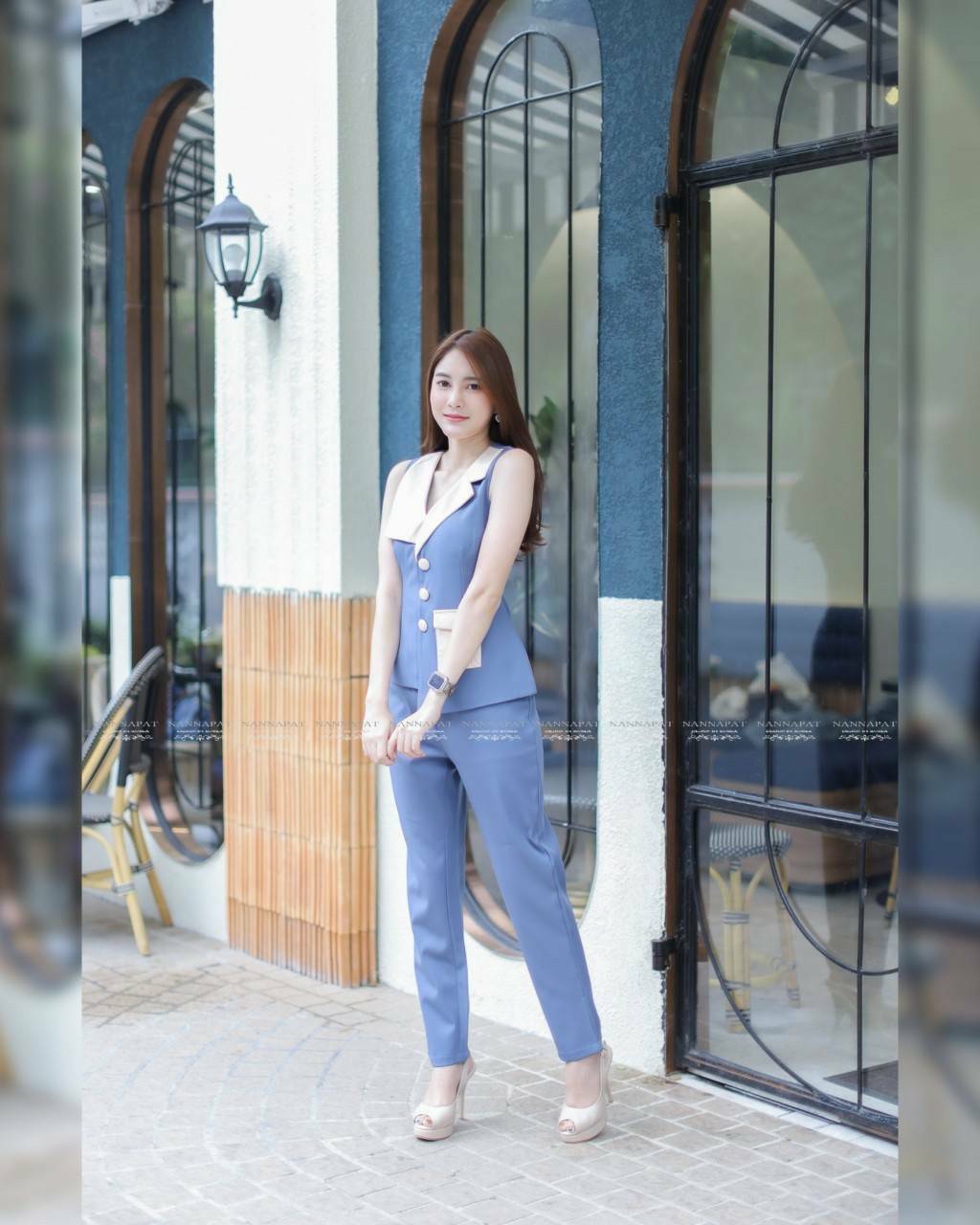 เสื้อแขนกุด คอปก กระดุมหน้า