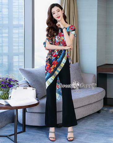 เสื้อทรงสวยเก๋แขนเสื้อทำสั้นข้างยาวข้าง