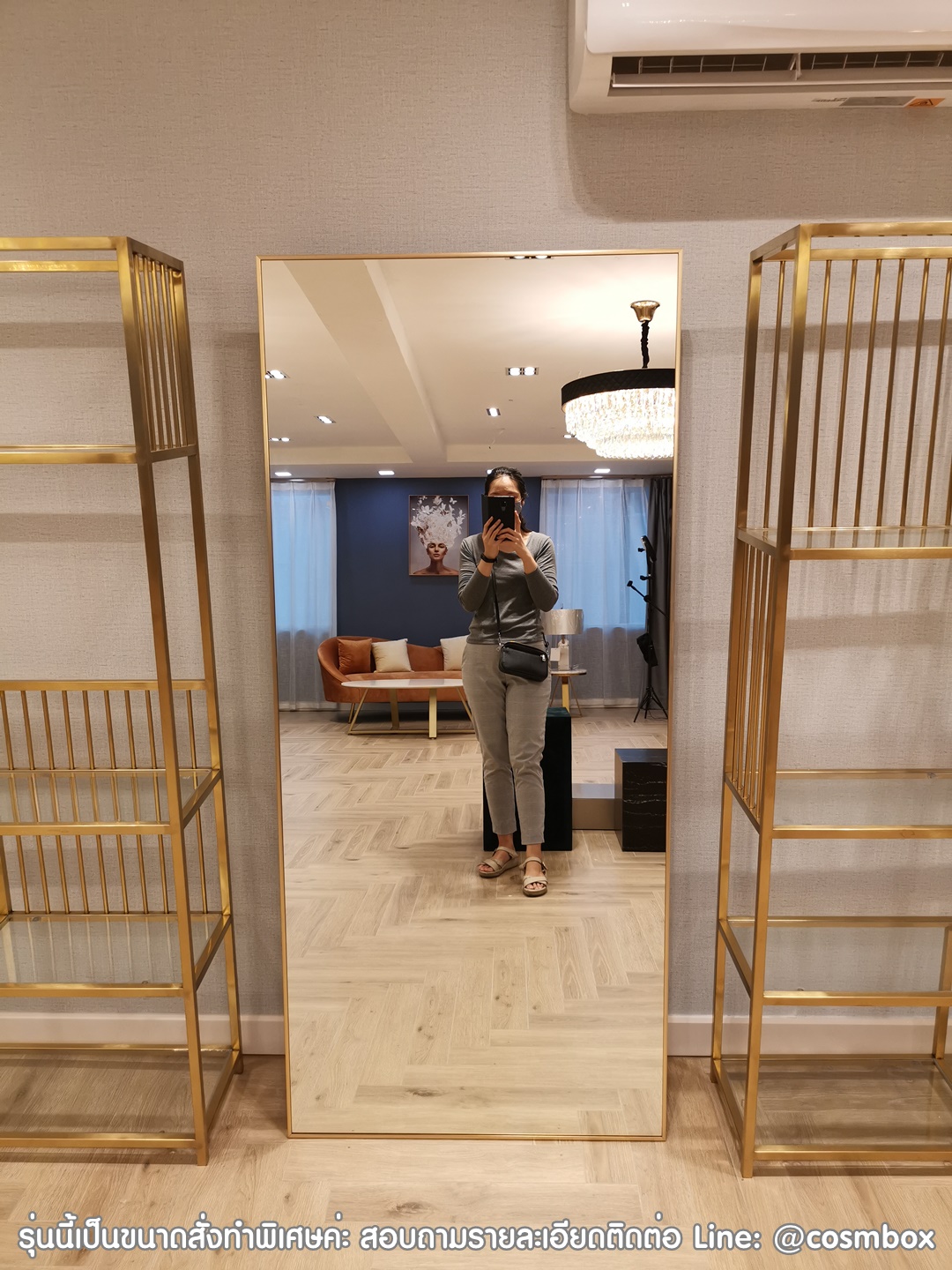 กระจกส่องตัว กระจกแต่งตัว กระจกเต็มตัว ขนาด 80x180 ซม. - รุ่นขาตั้งพื้น (ขอบทอง)