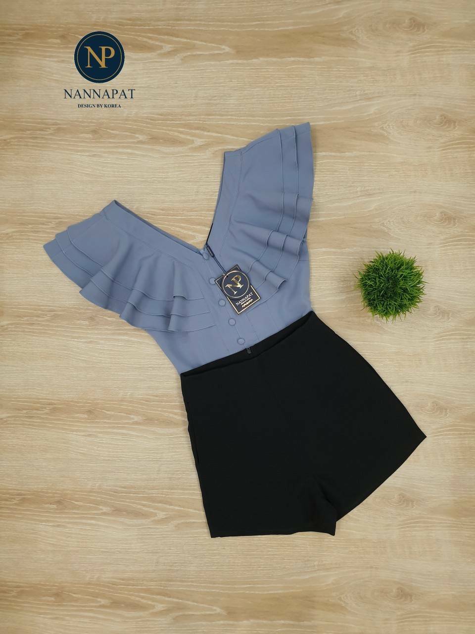 เสื้อระบายอก ถึง หลัง กระดุมหน้า