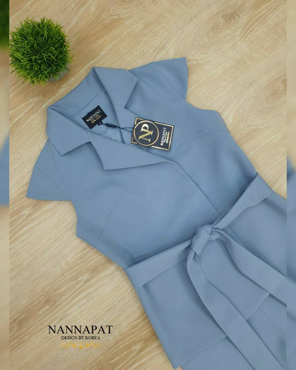 เสื้อกระดุมหน้ามาพร้อมสายผูกเอว