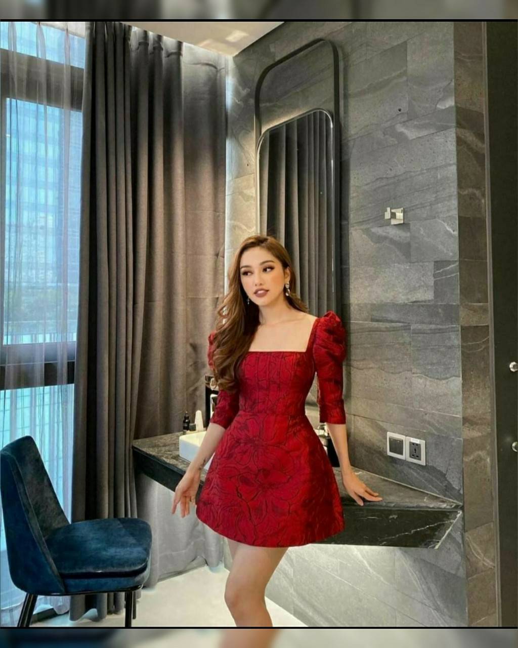 ชุดสีแดงสวยๆ เเซ็กซี่