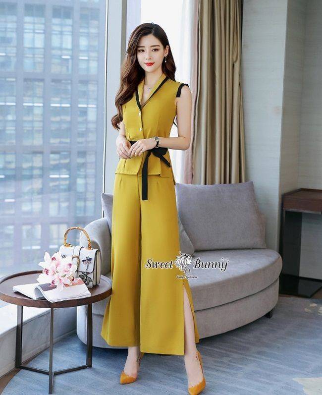ชุดเซ็ทสวยหรูดูไฮโซ เสื้อเป็นปกคอวีแขนกุด