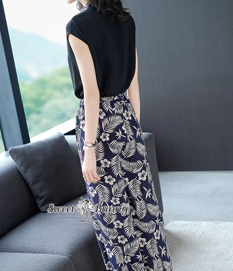 เสื้อกางเกง สีกรมท่าแขนกุด ทรงปล่อยๆ
