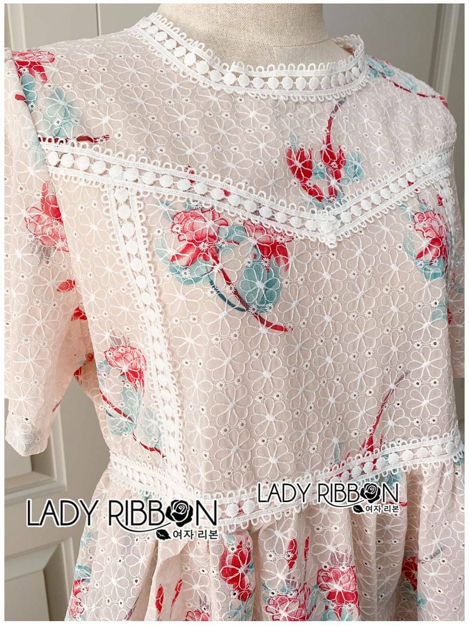 เสื้อแฟชั่นตัวสั้น เนื้อผ้าปักลายลูกไม้