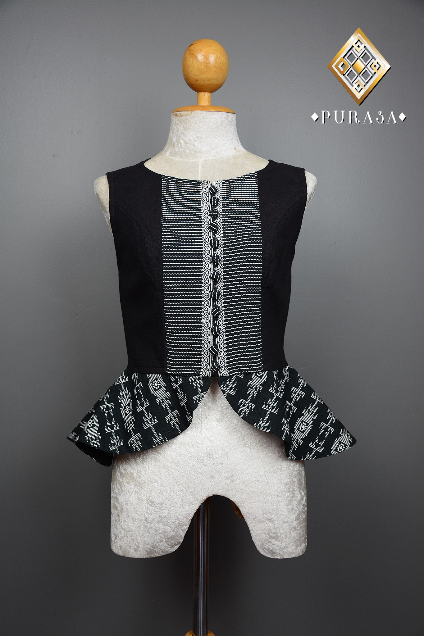 PUS018 เสื้อผ้าฝ้ายแต่งตีนจก