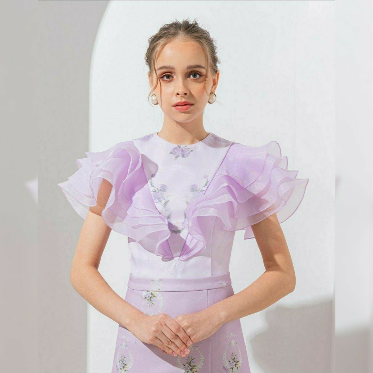 ชุดไทยสไตล์โมเดิ้ล