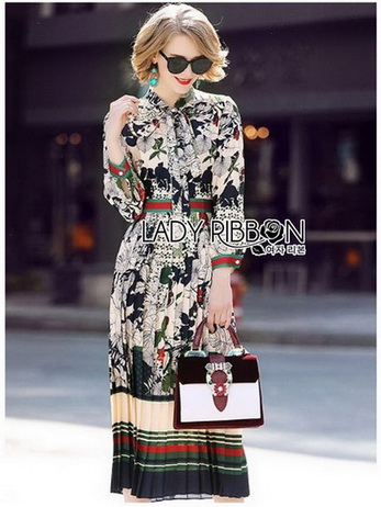 เดรสผ้าเครปพิมพ์ลายกราฟฟิก