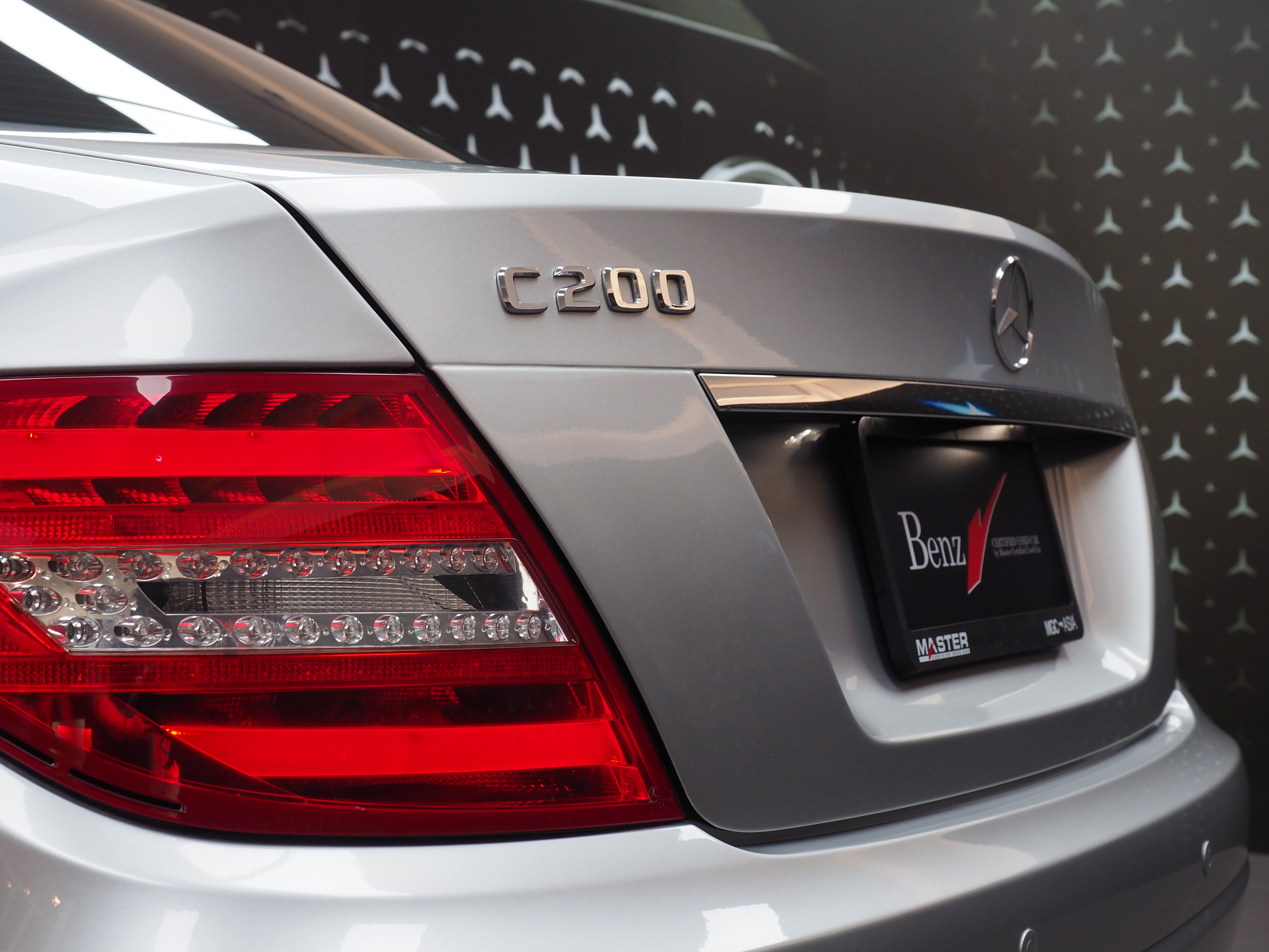 จองแล้ว C200 CGI Style W204