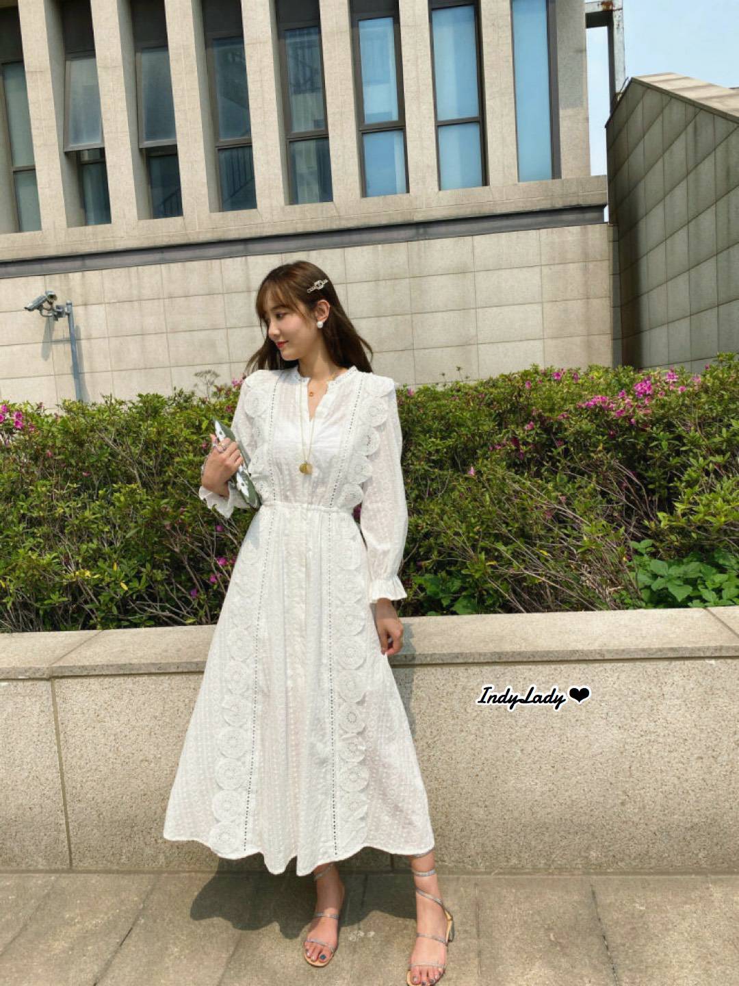 Maxi Dress งานลูกไม้ สีขาว
