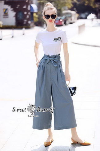 เสื้อกางเกงเสื้อผ้ายืดสีขาวเกงฟ้า