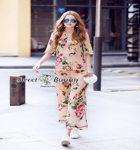เสื้อลายดอก sport girl