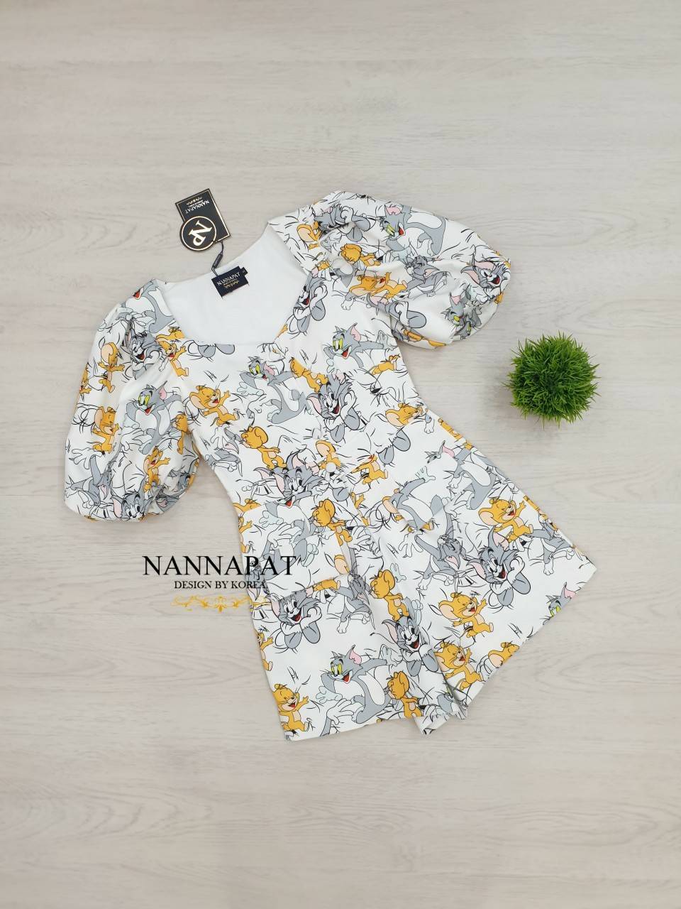 เพลสูทลายทอมแอนด์เจอรี่