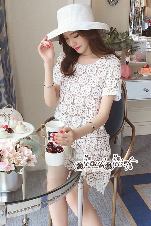 เซททรงคอปสวยเก๋ดีเทลเสื้อทรงครอปพอดีตัว