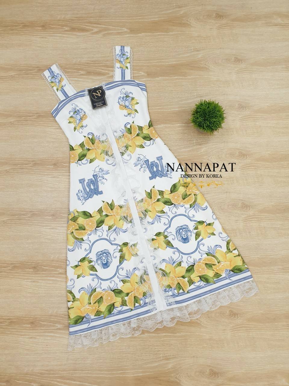 งานกระดุมหน้า พิมพ์ลายกราฟฟิก