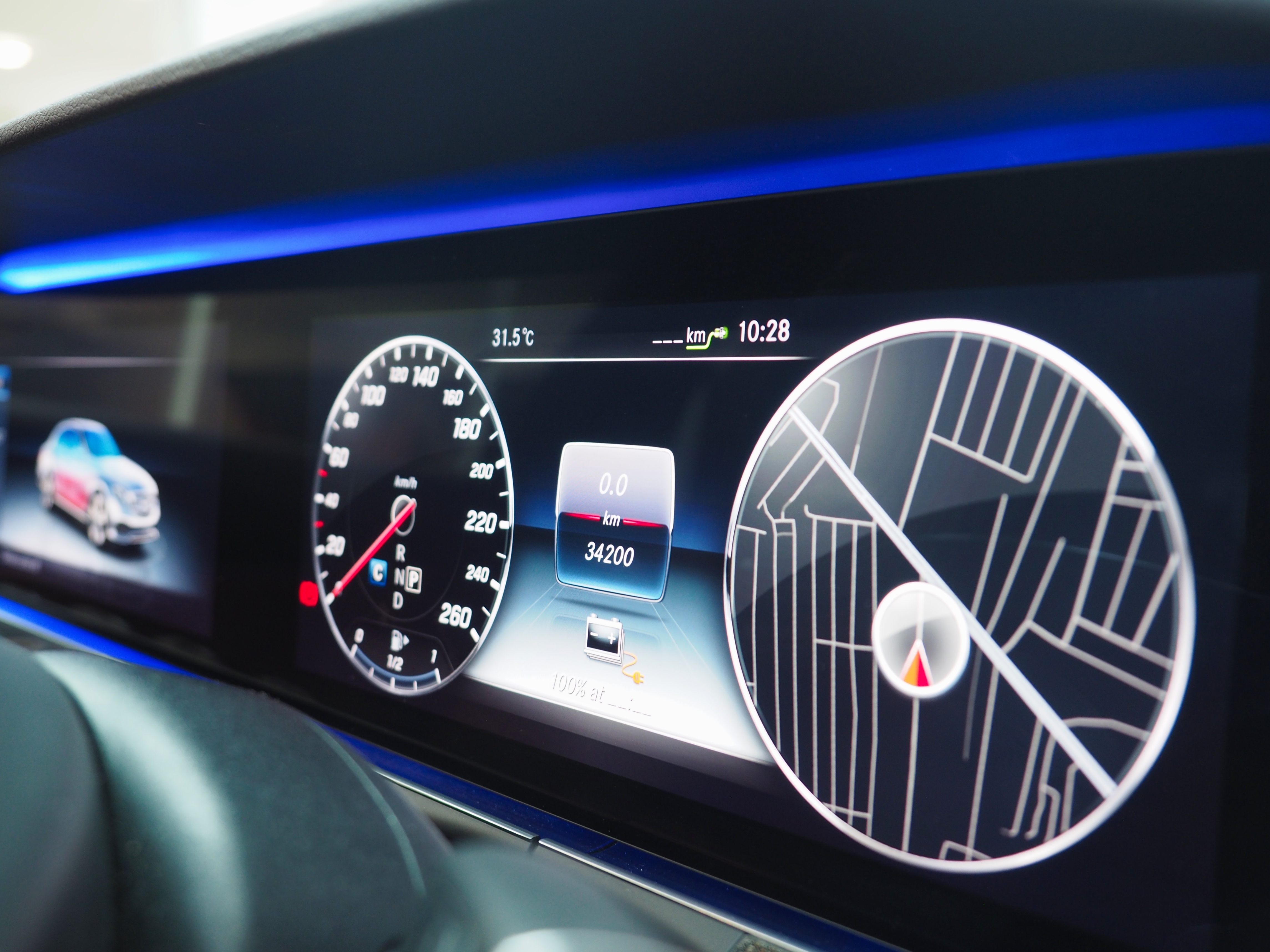 จองแล้ว E350e AMG Plug in Hybrid W213