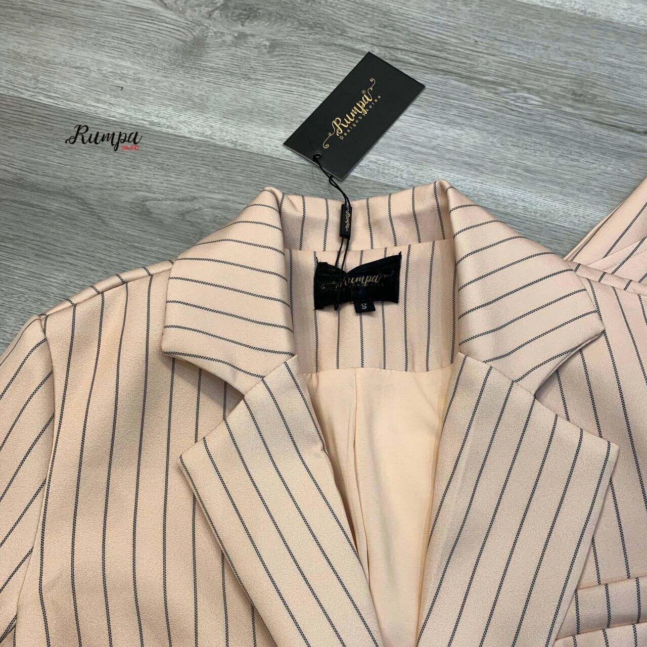 เซตเสื้อมินิเบเซอร์ลายริ้วสีนู้ด