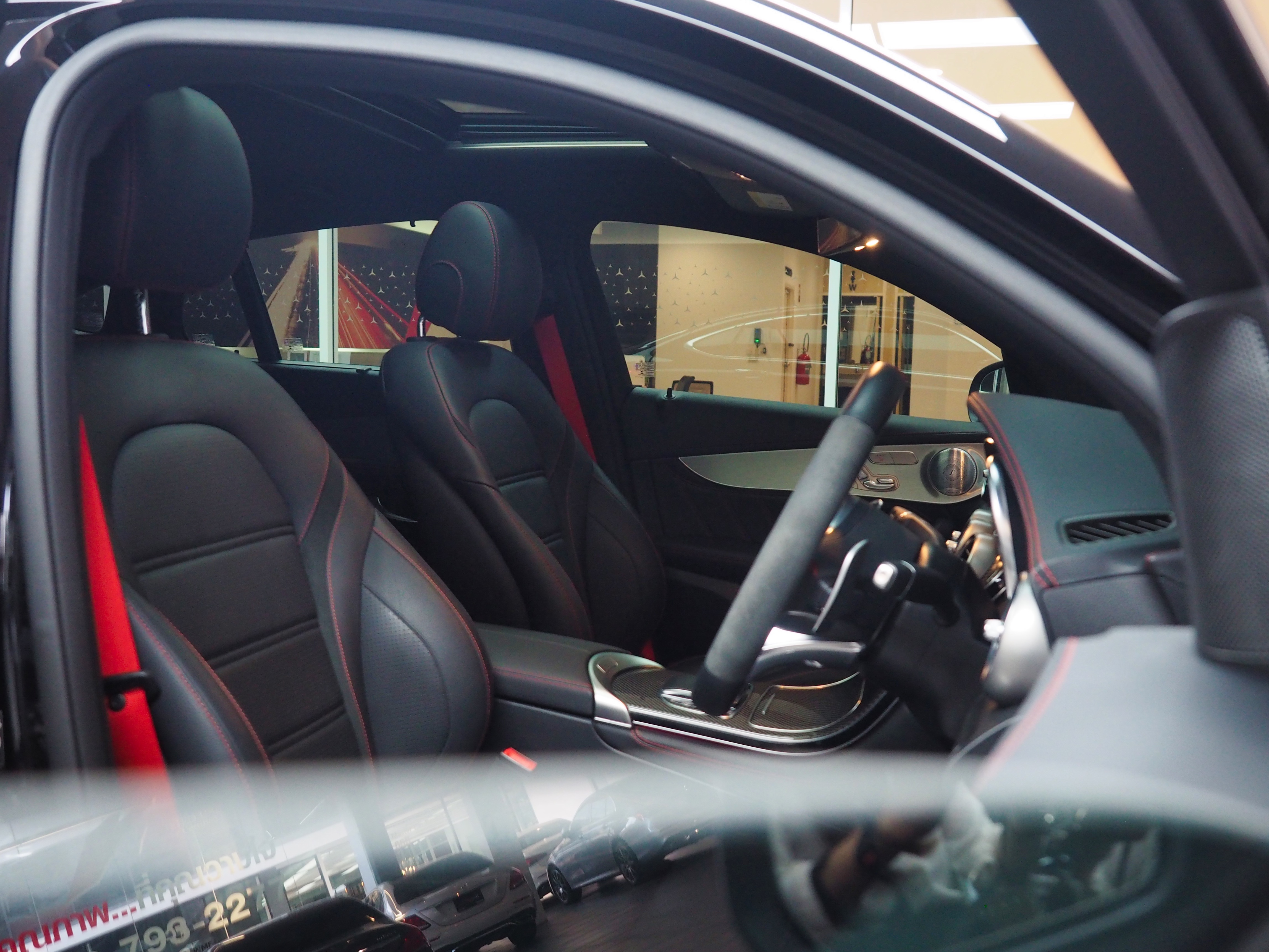 จองแล้ว GLC43 AMG Coupe 4Matic W253