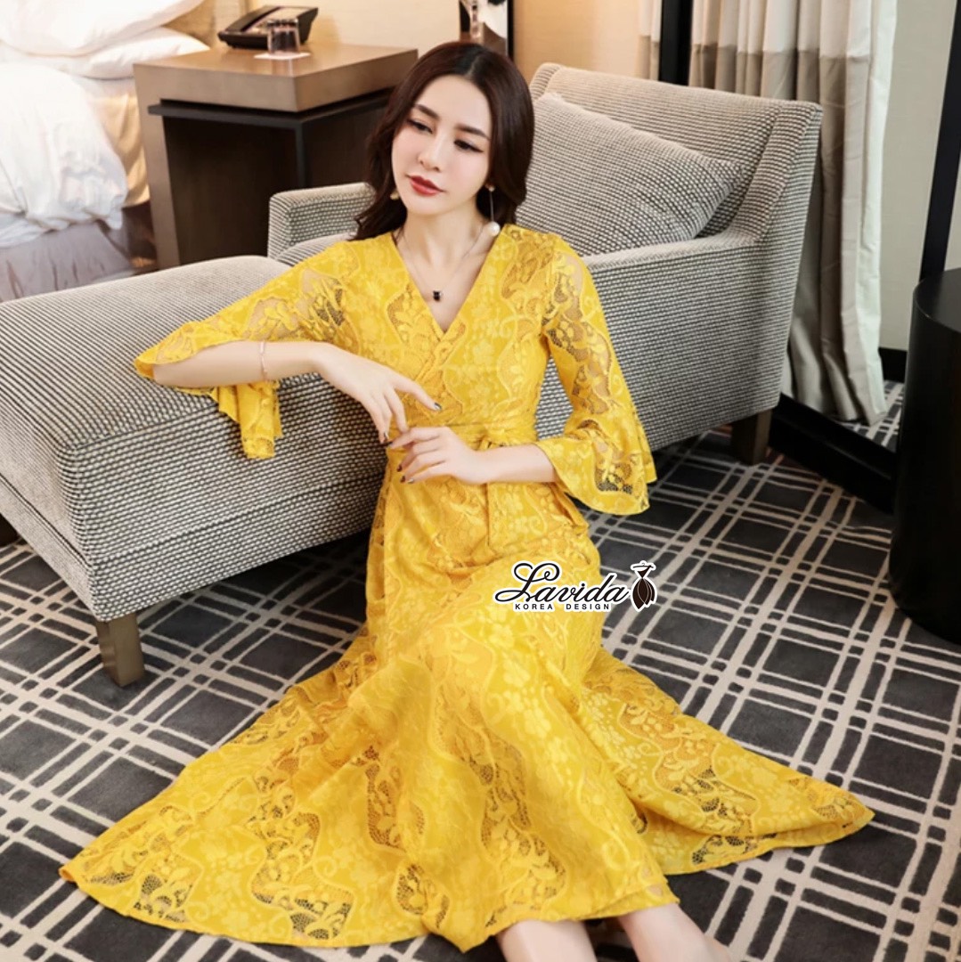 แมกซี่เดรสทอลายลูกไม้สุดหรูดูแพง แขนแต่งระบาย