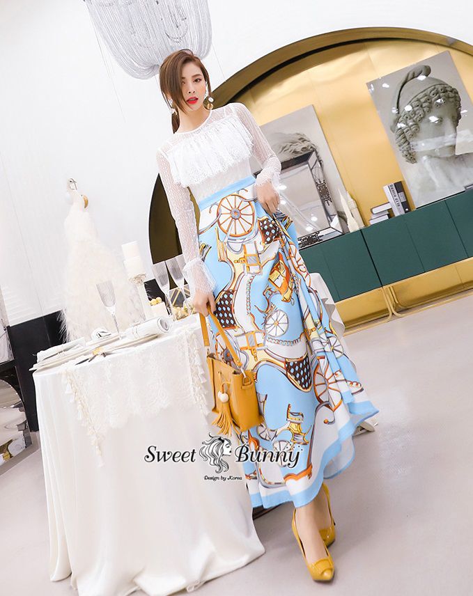 เดรสยาว แขนยาวเย็บทรงคอกลมแขนยาว