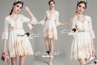 SS16220816 Seoul Secret Say's .... Goldy Lady Stick Love Dress