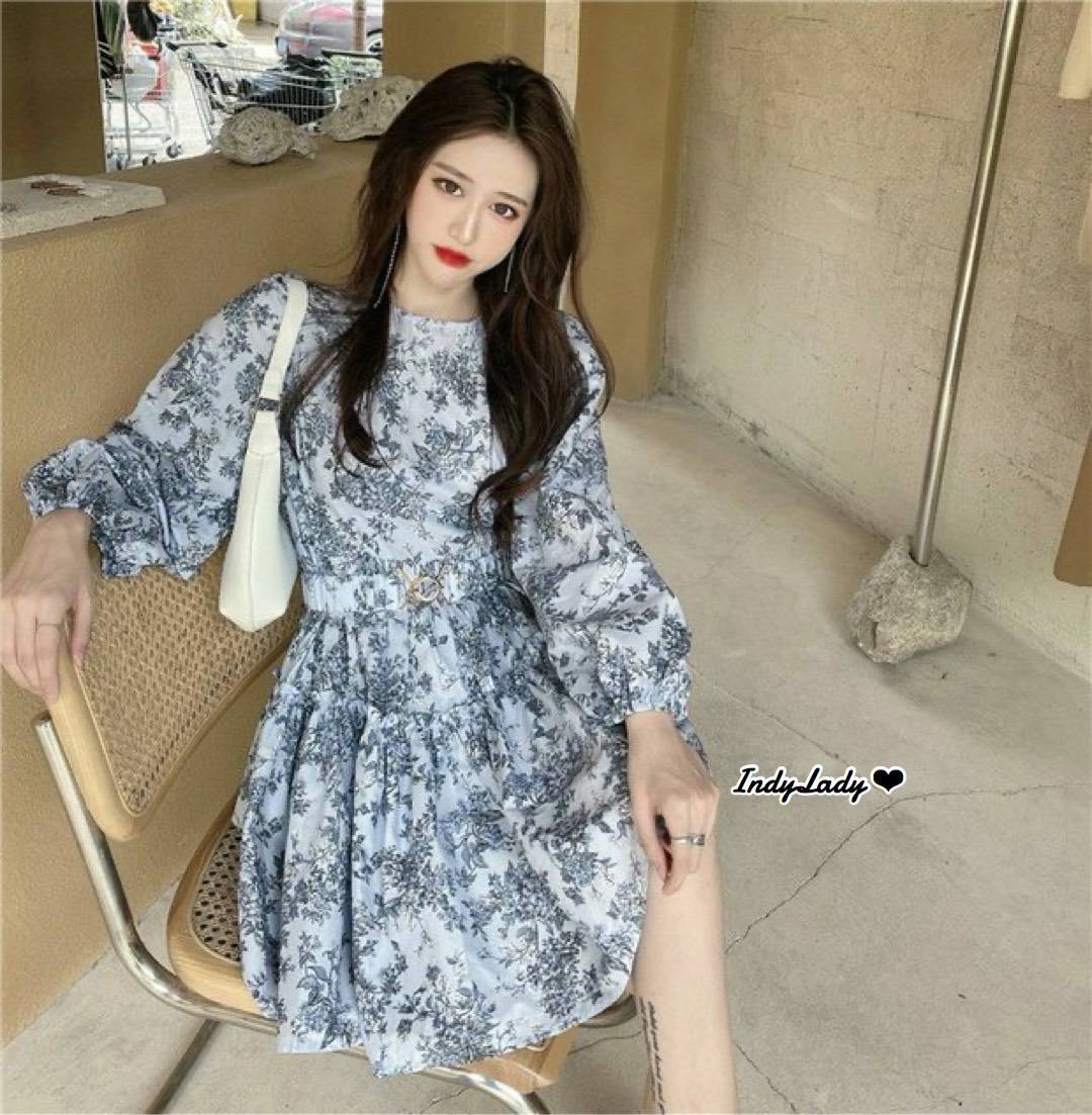 มินิเดรสทรงสวยแขนยาว