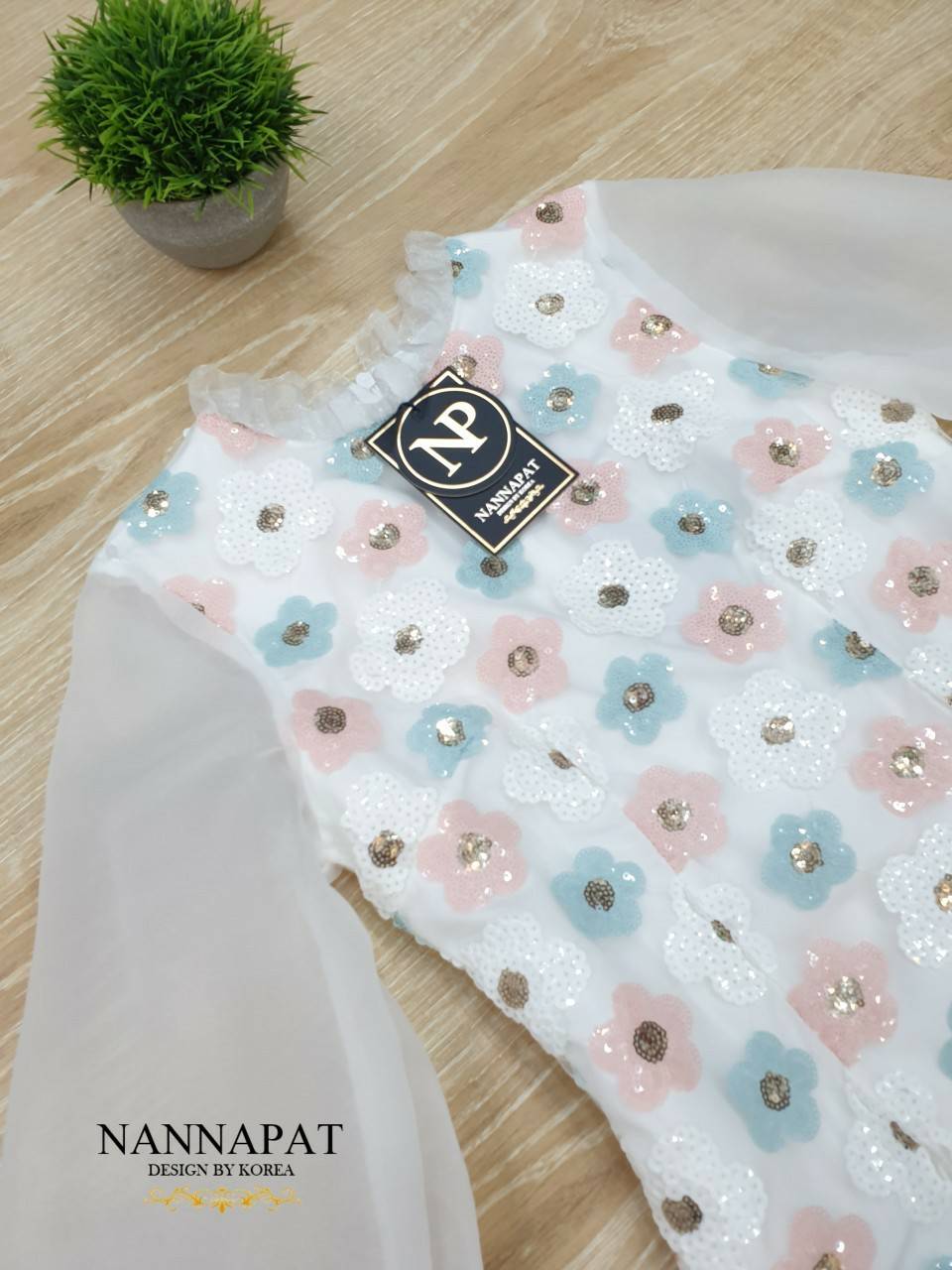 เดรสลายดอกหลากสีเกร็ดวิ้งค์