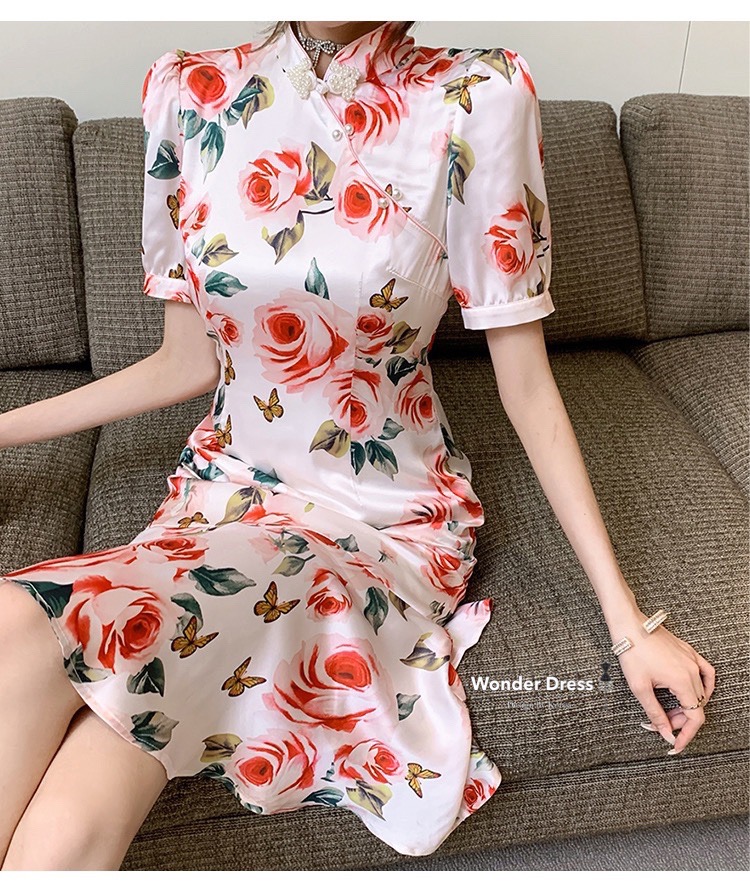 เดรสเนื้อผ้าสวย มันเงา