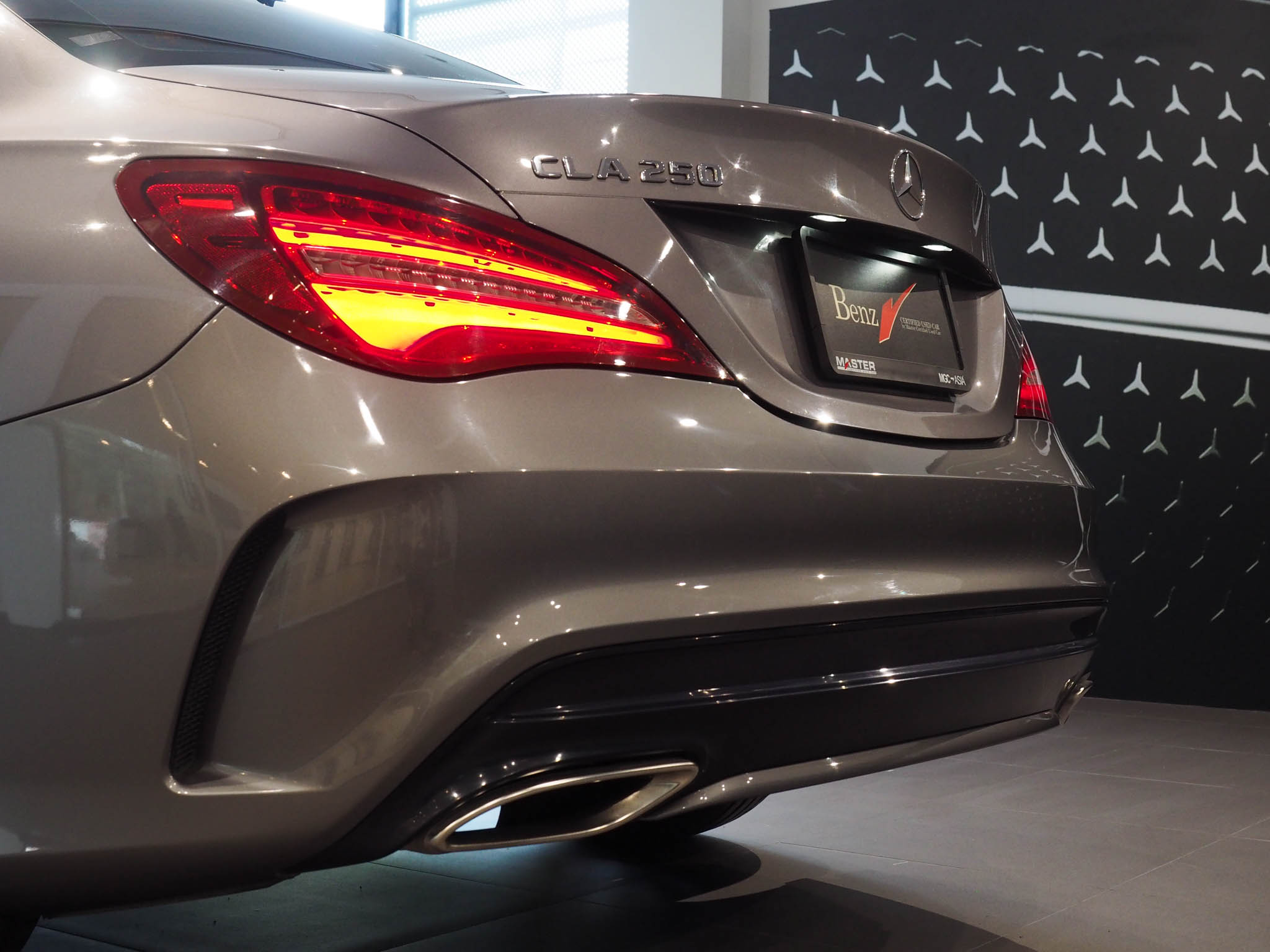 จองแล้ว CLA250 AMG W117