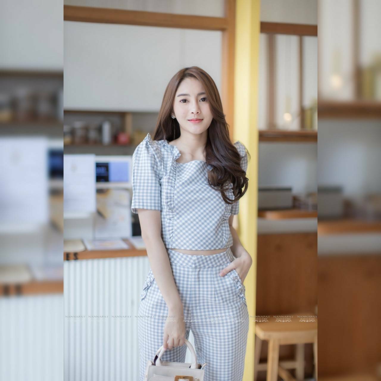 เซทเสื้อกางเกงซิปหลังแต่งระบาย