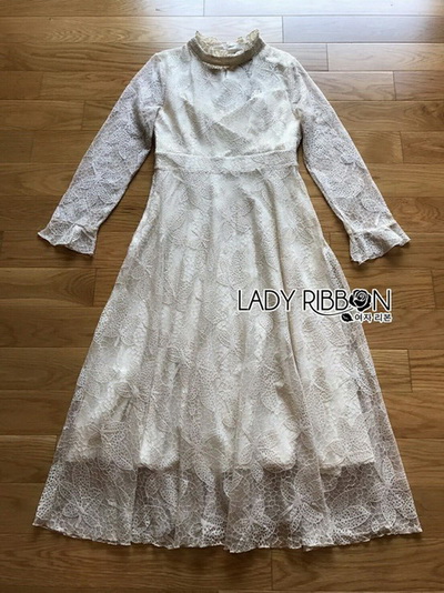 Lace Dress เดรสผ้าลูกไม้สีออฟไวท์
