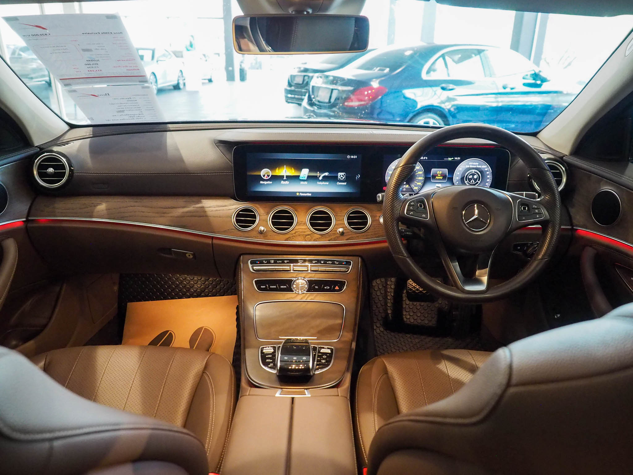 จองแล้ว E350e Exclusive Plug In Hybrid W213