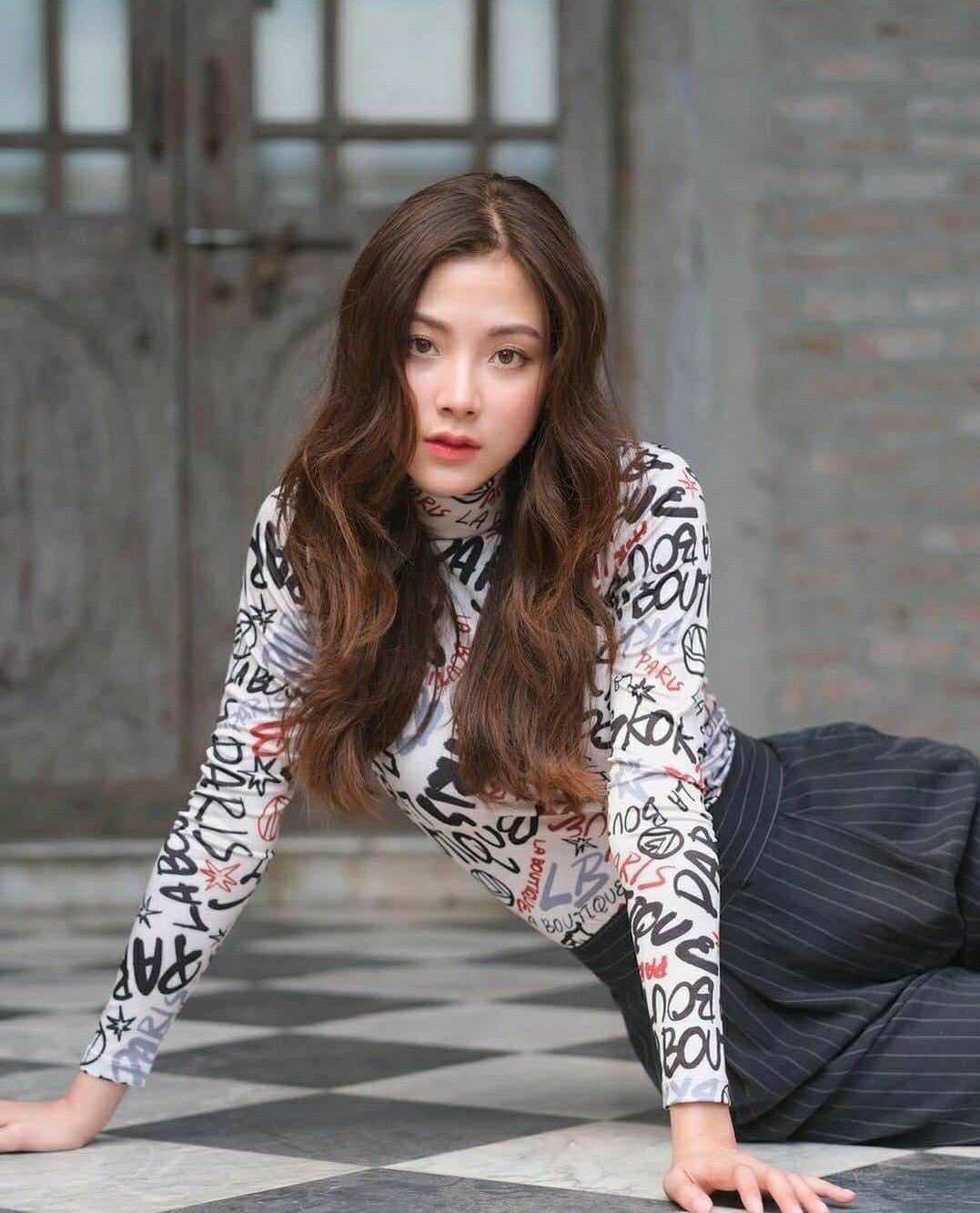 เซทแขนยาวดีไซน์ลวดลายกำลังฮอต