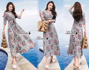 maxi dress เดรสลายริ้ว เก๋ที่พิมพ์ลายดอกไม้สีสดใส