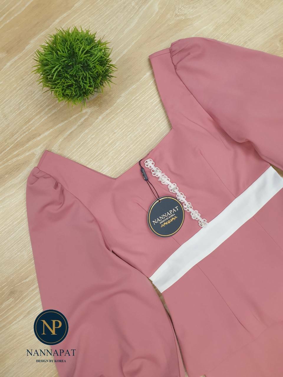 เสื้อซิปหลัง แขนยาวพอง