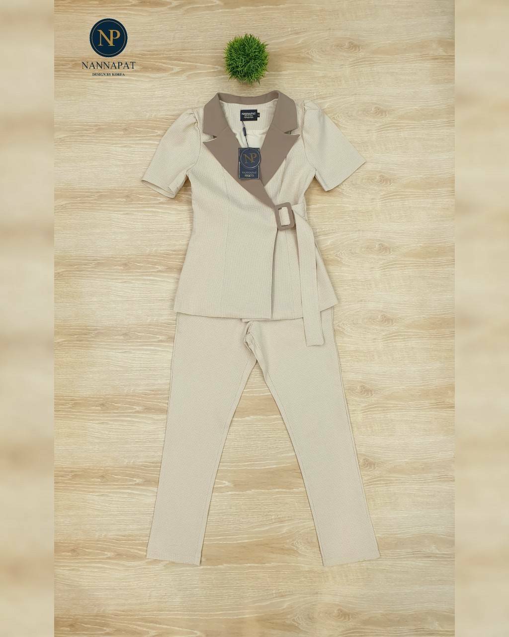 เซทผ้าสูทกางเกงเข้ารูป