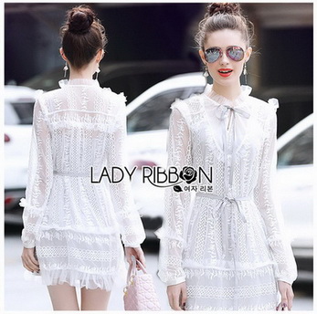 Mini Dress เดรสผ้าลูกไม้สีขาวตกแต่งริบบิ้น