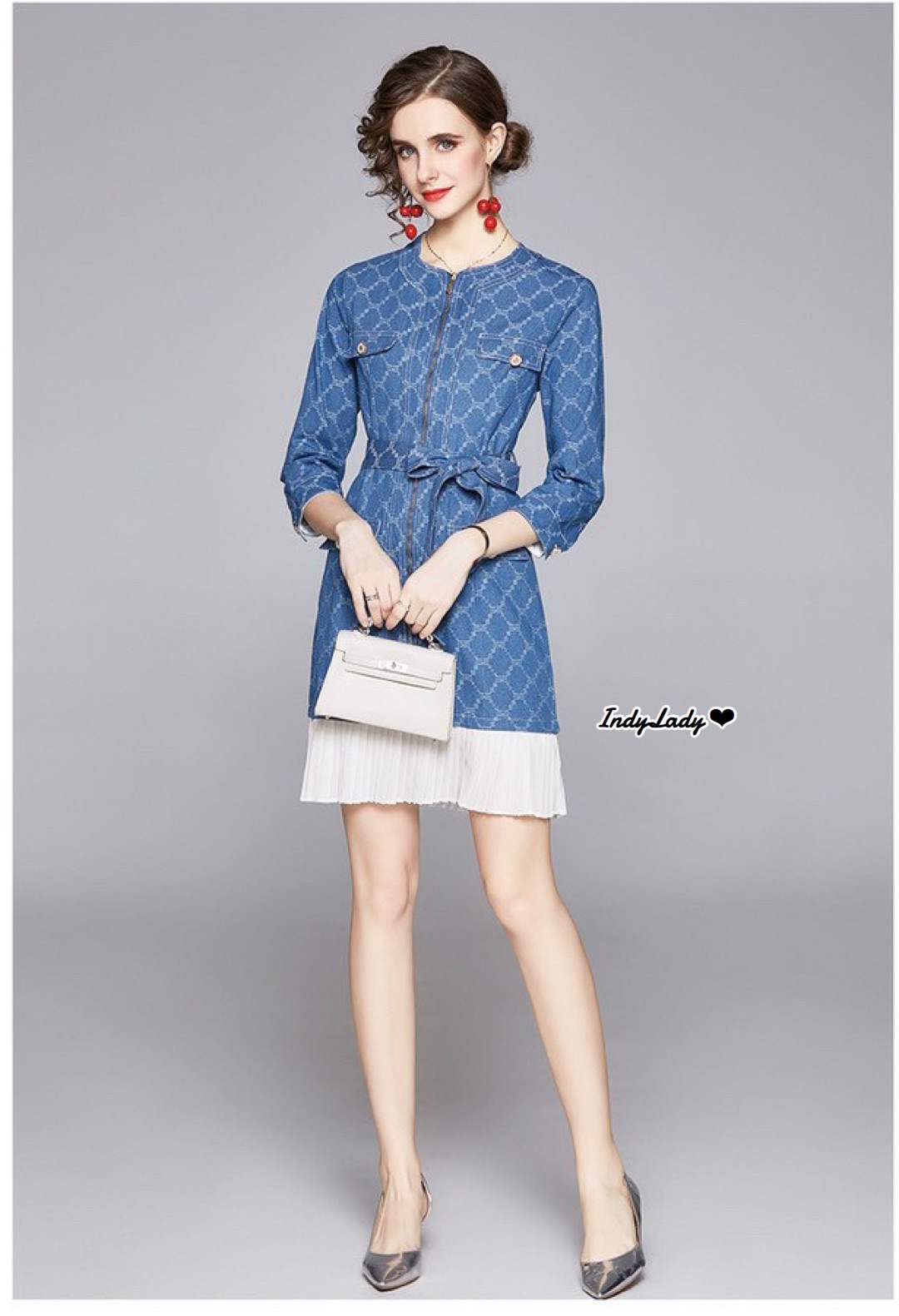 Dress เนื้อผ้ายีนส์ แขนยาว ซิปหน้า