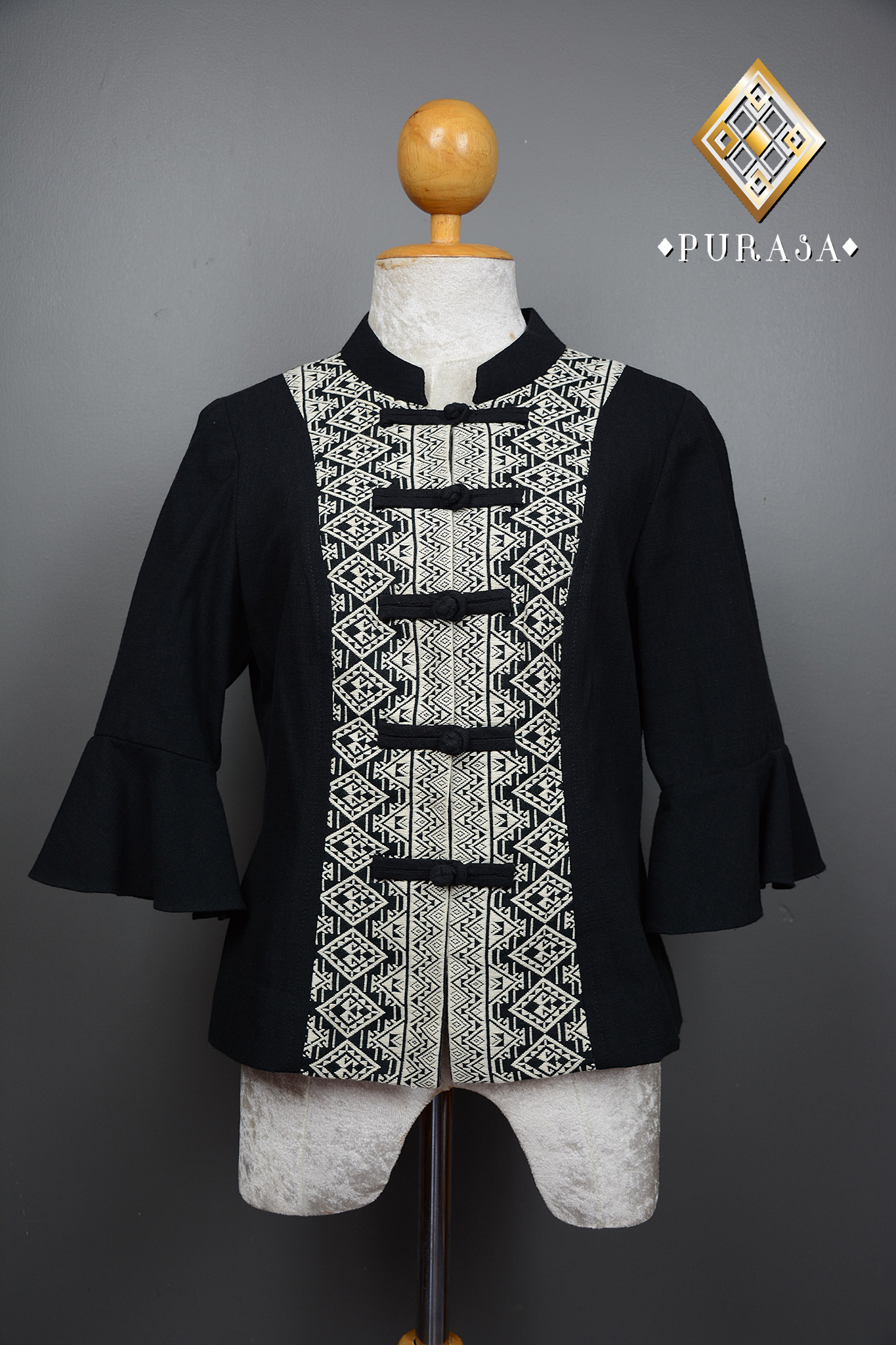 PUS016 เสื้อผ้าฝ้ายแต่งตีนจก