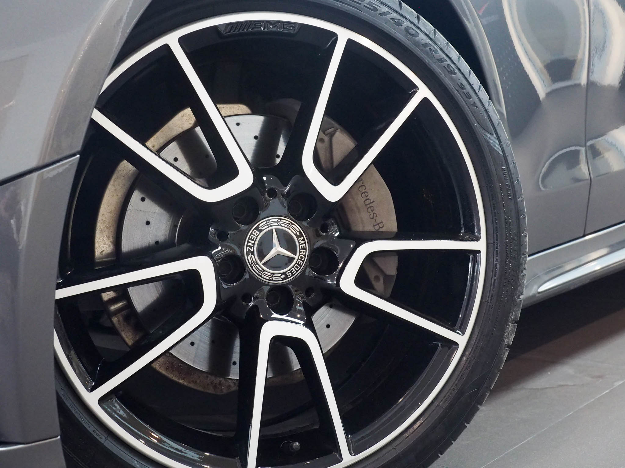 จองแล้ว C200 Coupe AMG W205