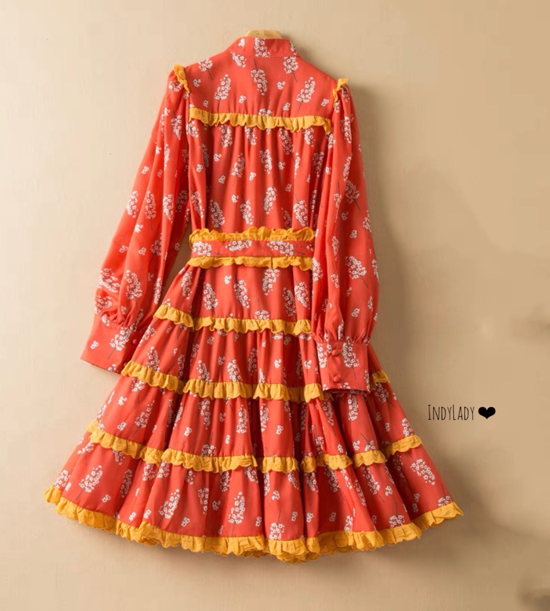 Dress สั้น แขนยาว