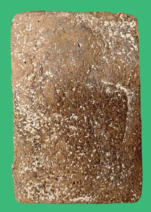 พระพิมพ์ตุ๊กตา9องค์กรุวัดพระธาตุนาดูน องค์ที่ 3