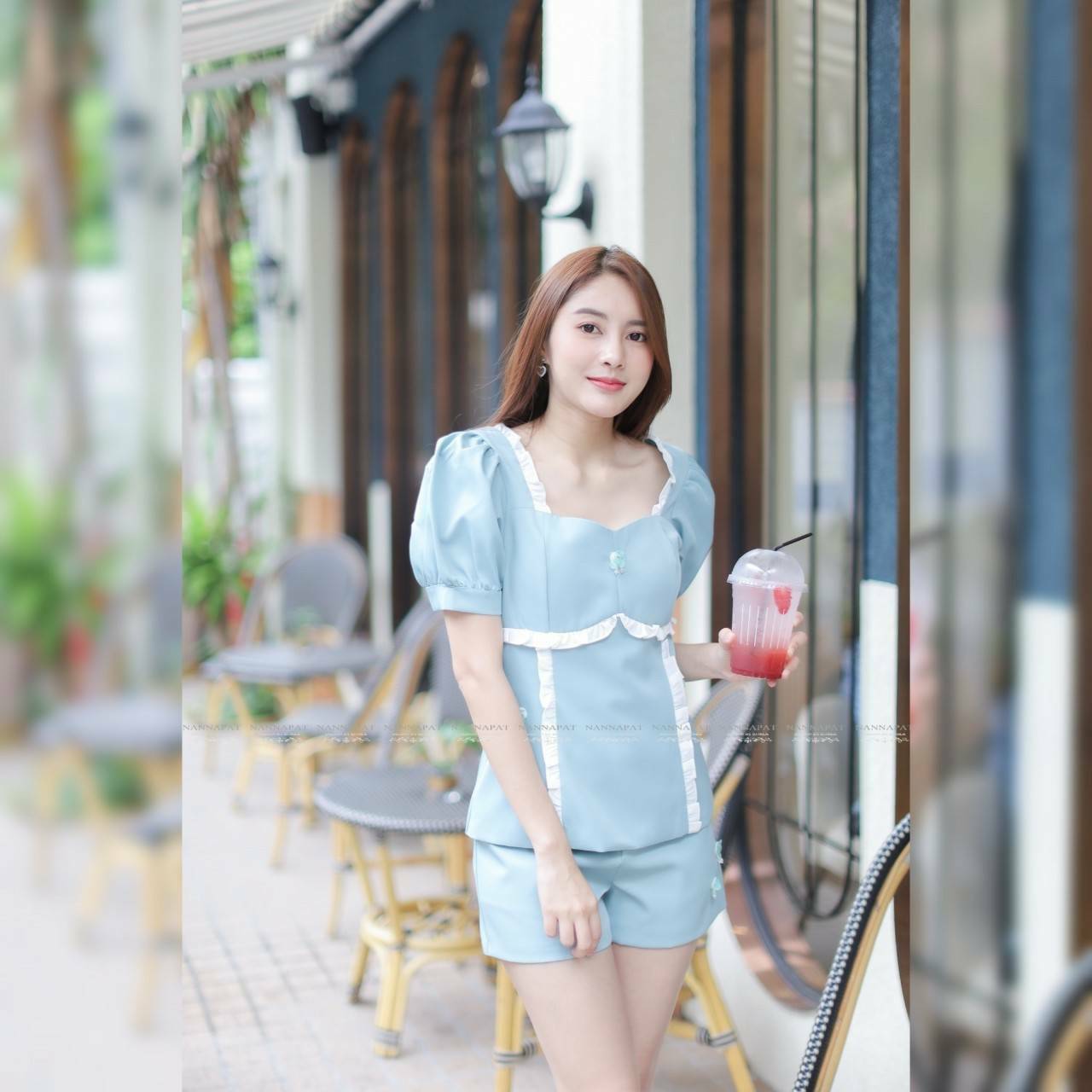 เสื้อซิปหลัง แขนตุ๊กตา